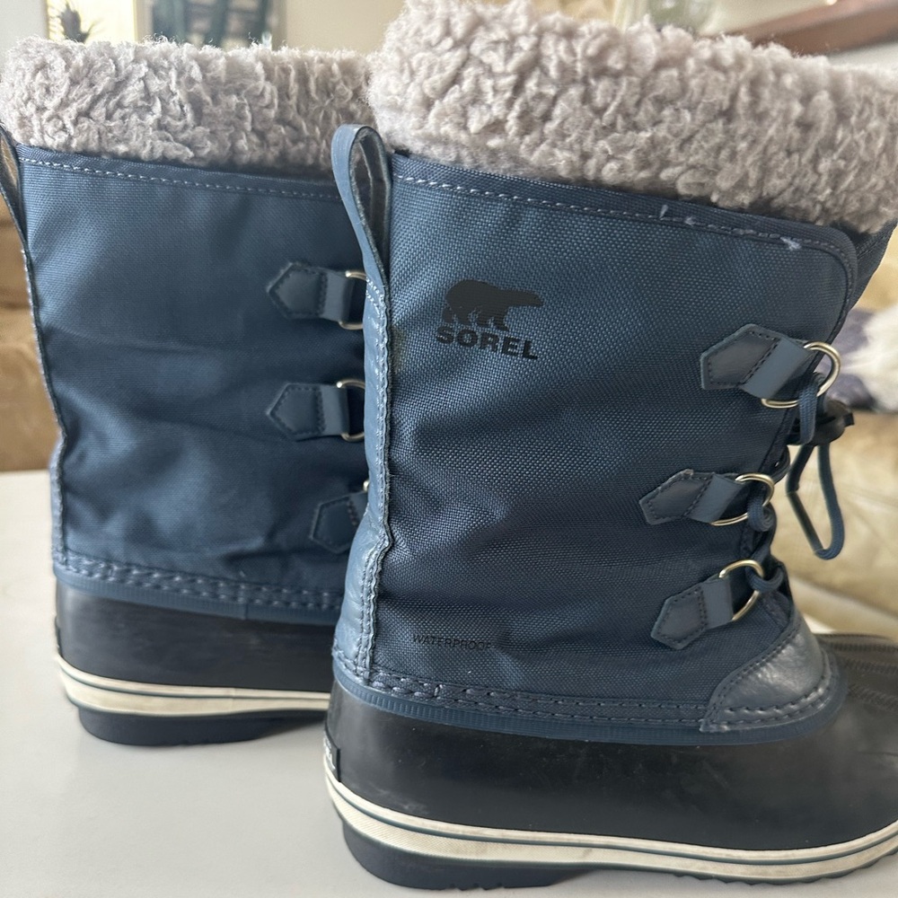 Sorel Youth Yoot Pac Nylon boots size Big Kid 6